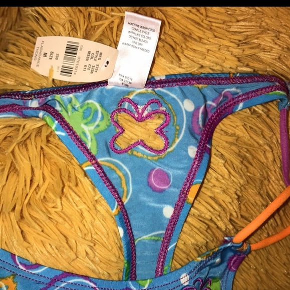 ISO- VS flash dance thongs - Picture 3 of 4